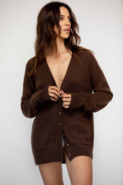 Theodore Cardigan  Éterne   