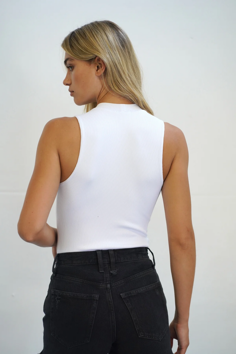 Ribbed Double Layer Tank
