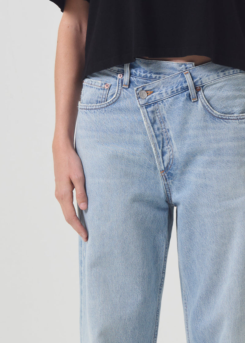 Criss Cross Upsized Jeans