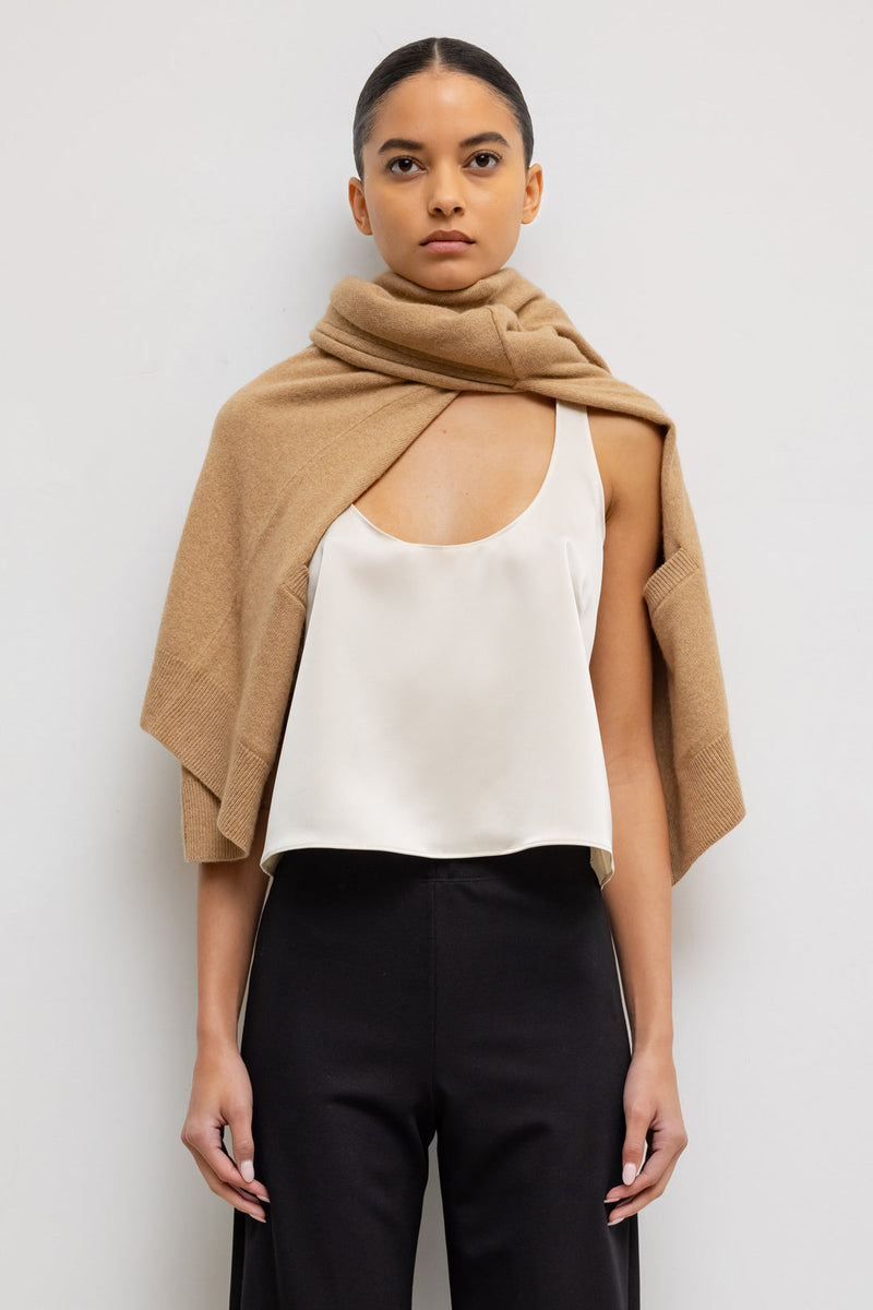 Barb Satin Scoop Tank