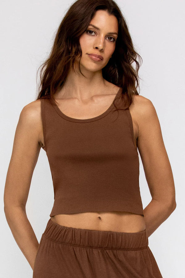 Cropped Scoop Neck Tank  Éterne   