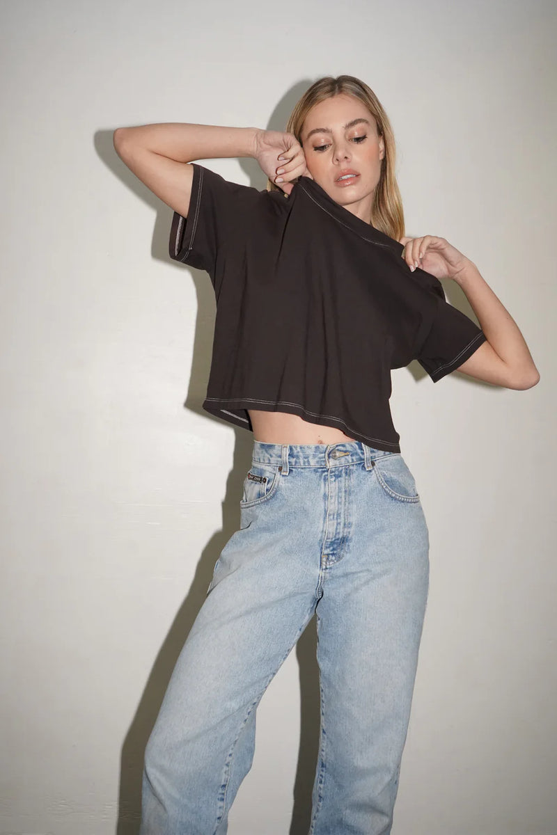 Ava Tee  LNA   