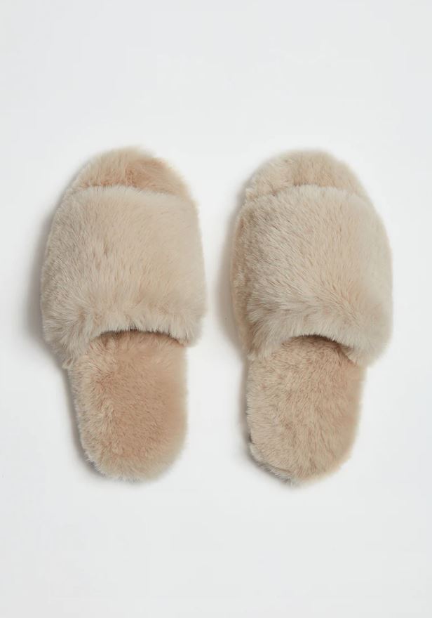 Diana Faux Fur Slide Apparel & Accessories Apparis   