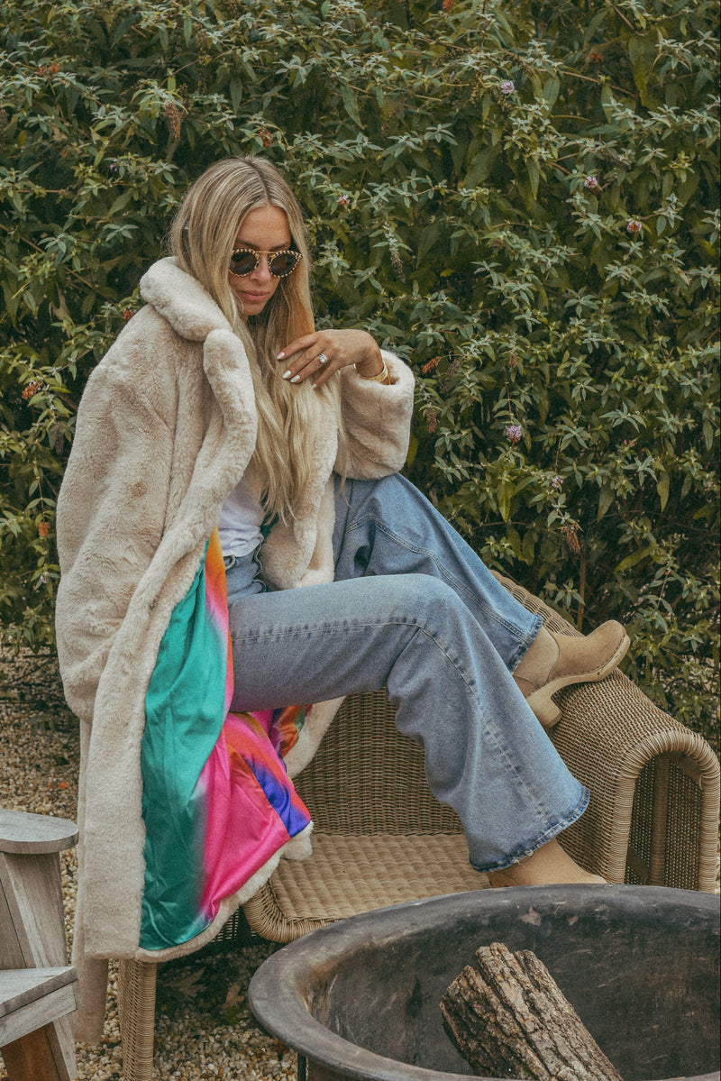 Mona Coat Apparel & Accessories Apparis   